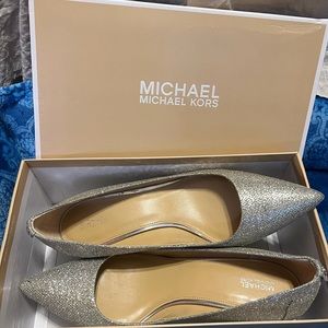 Michael Kors glitter pumps